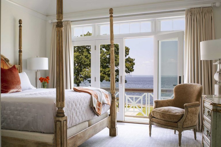 Bedroom, balcony, ocean, luxury, interior design